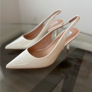 STEVE MADDEN Delva White Patent Slingback Pumps 9